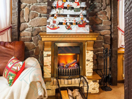 Каминокомплект электрический Pierre Luxe угловой - Темный дуб / Сланец (Высота 1050мм) с очагом Danville Chrome FB2 (Dimplex)